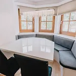 Townville Chalet's Apartamento Flachau